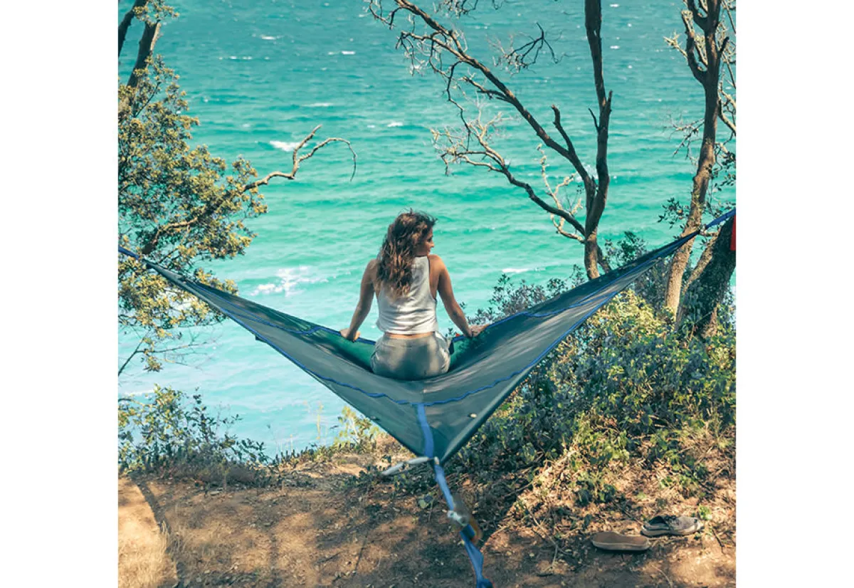 Vivere Ltd. Aerial Hanging Mat