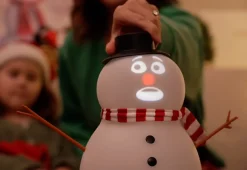 Mindscope Products Inc. Animated Talking FrostByte Snowman