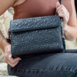 Kingport Industries, LLC Concealed Carry Embroidered Clutch Crossbody