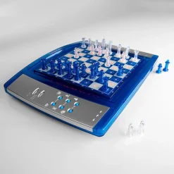 Better Battery Co. Inc. Electronic Lighted Chess