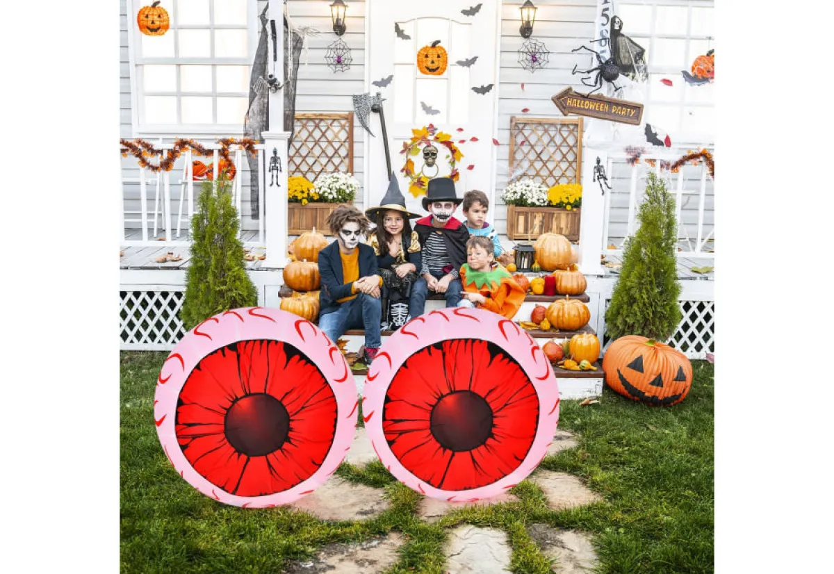 Mindscope Products Inc. 3-Ft. Inflatable Halloween Eyeballs (Set of 2)