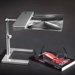 Simpla, Inc. Full-Page Cordless Desk Magnifier