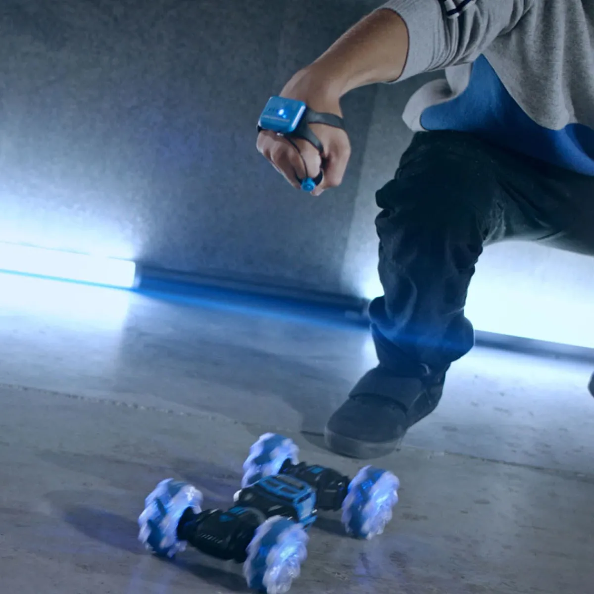Better Battery Co. Inc. Gesture Sensing RC Stunt Car