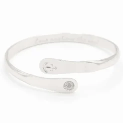 Hollywood Sensation Love Anchors the Soul Engraved Bracelet