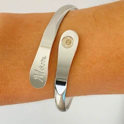 Sharper Image Love You Mom Engraved Bracelet
