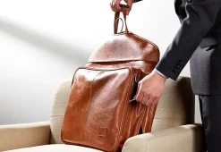 Kingport Industries, LLC Luxury Leather Garment Bag