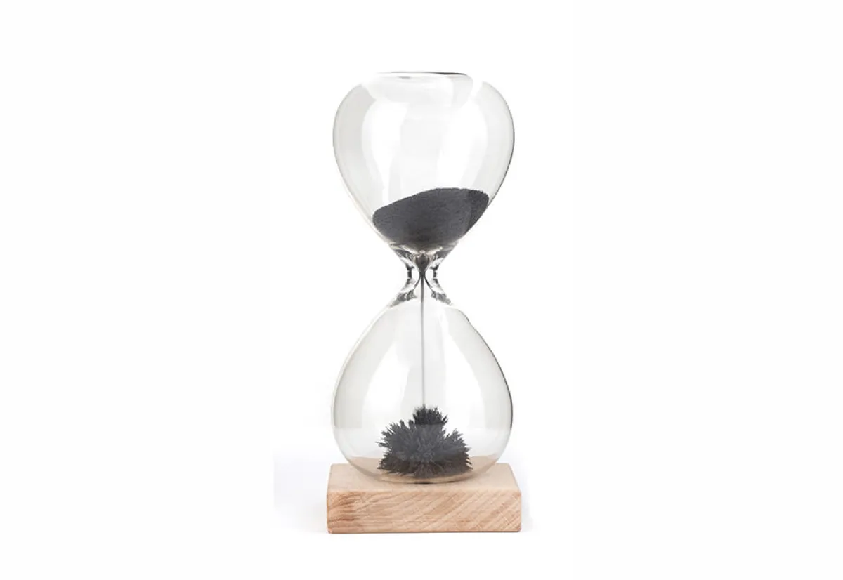EP DESIGN LAB Magnetic Sand Hourglass