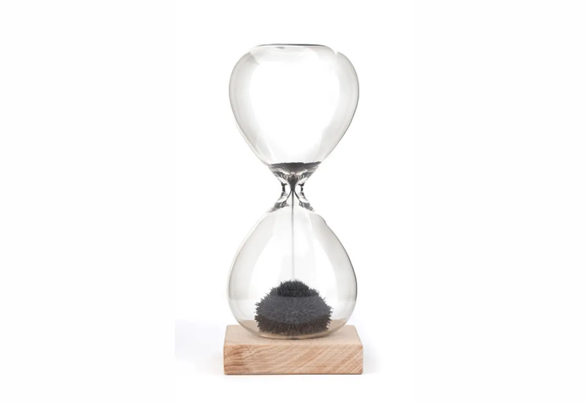 EP DESIGN LAB Magnetic Sand Hourglass