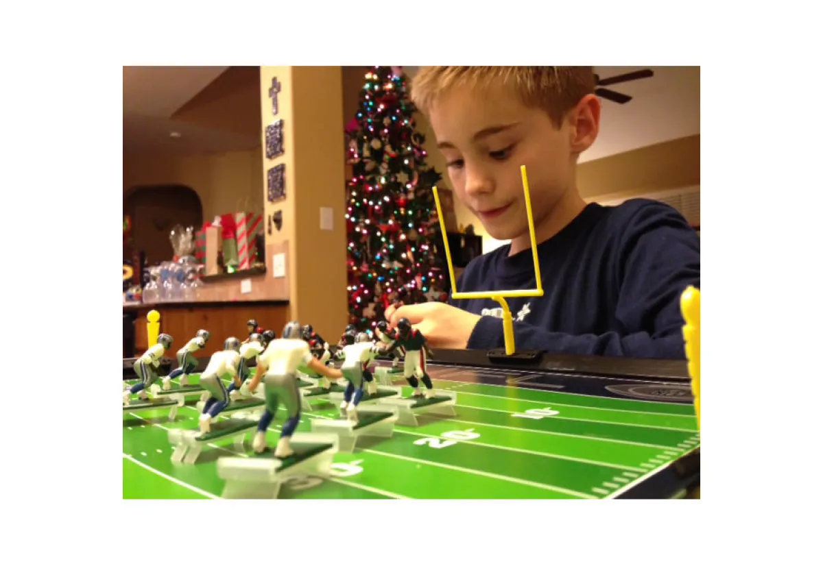 Party Animal Inc. NFL Deluxe Electric Football Game Set