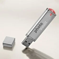 MI - Prinics Co., Ltd Photo Vault