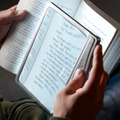 Daylight 24, Inc Portable Lighted Magnifier