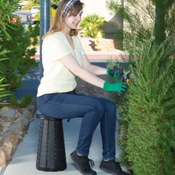 GoPlus (Costway) Portable Retractable Stool