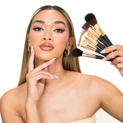 RQ Innovasions formerly FarB Trading Ltd. Professional 12-Piece Makeup Brush Set