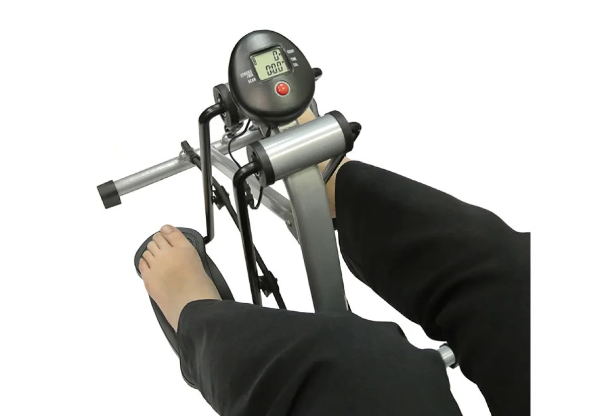Qualimax Marketing Inc Sit and Swing Leg Exerciser