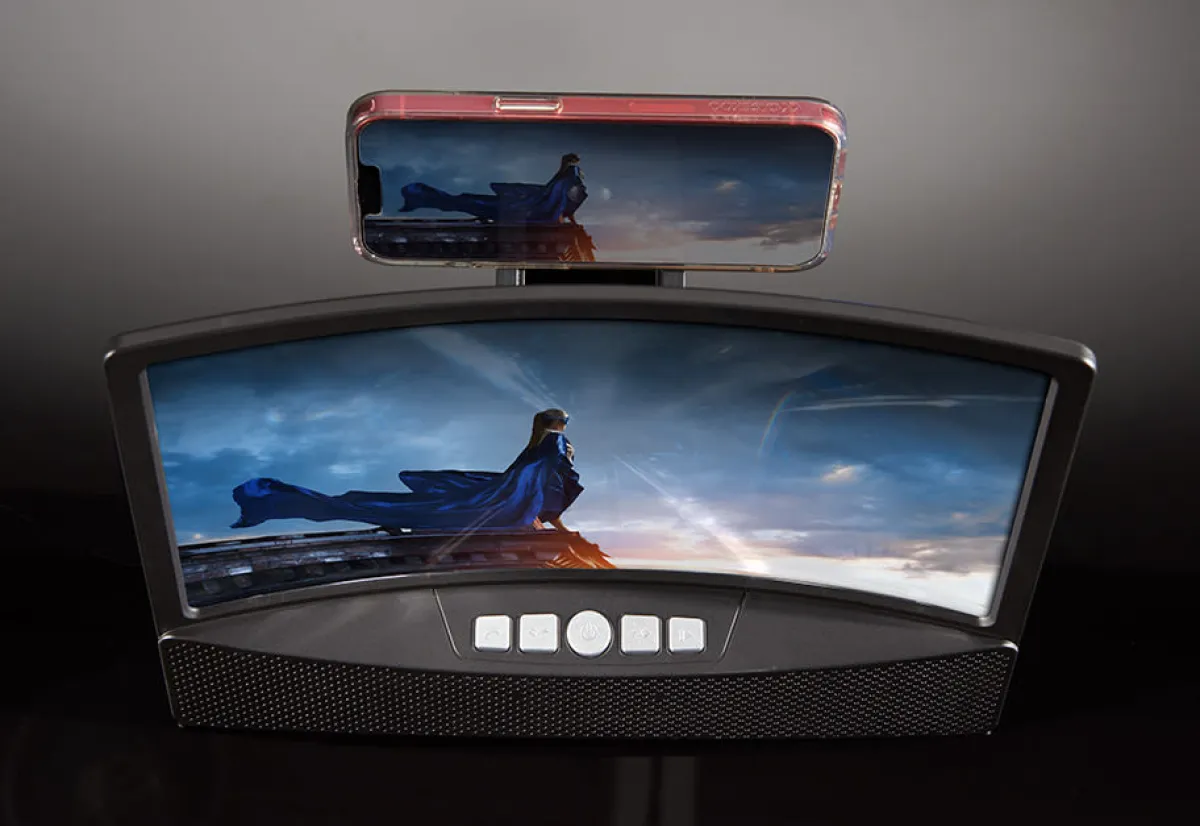 Sharper Image Smartphone TV Screen Magnifier by
