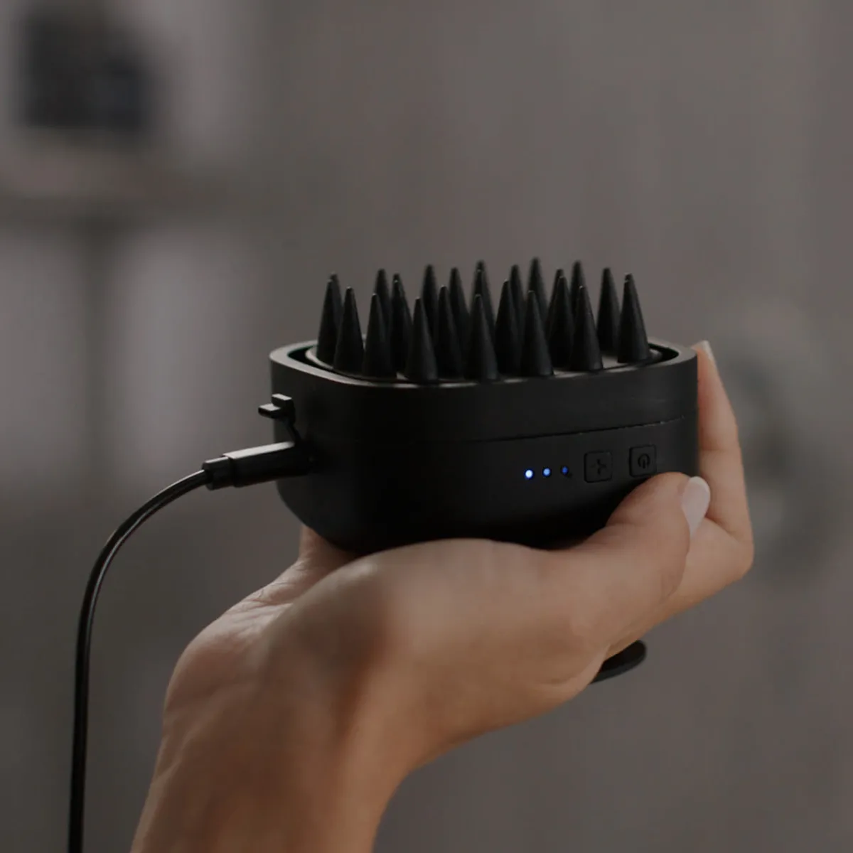 Headwaters, Inc. Sonic Scalp Massaging Scrubber
