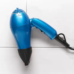 Conair Corporation (Professional Division) Ultra Lightweight Travel Hair Dryer