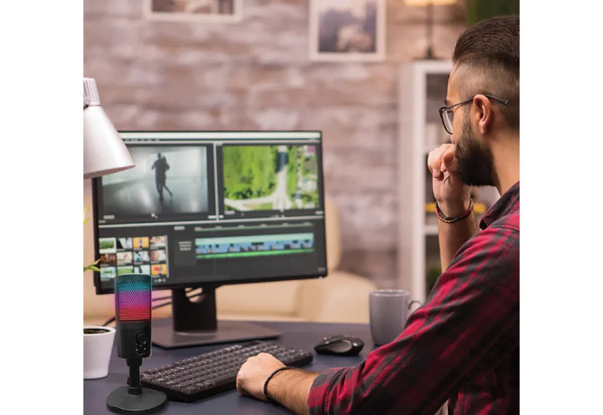 Naxa Electronics USB Gaming and Streaming Microphone with RGB Lighting