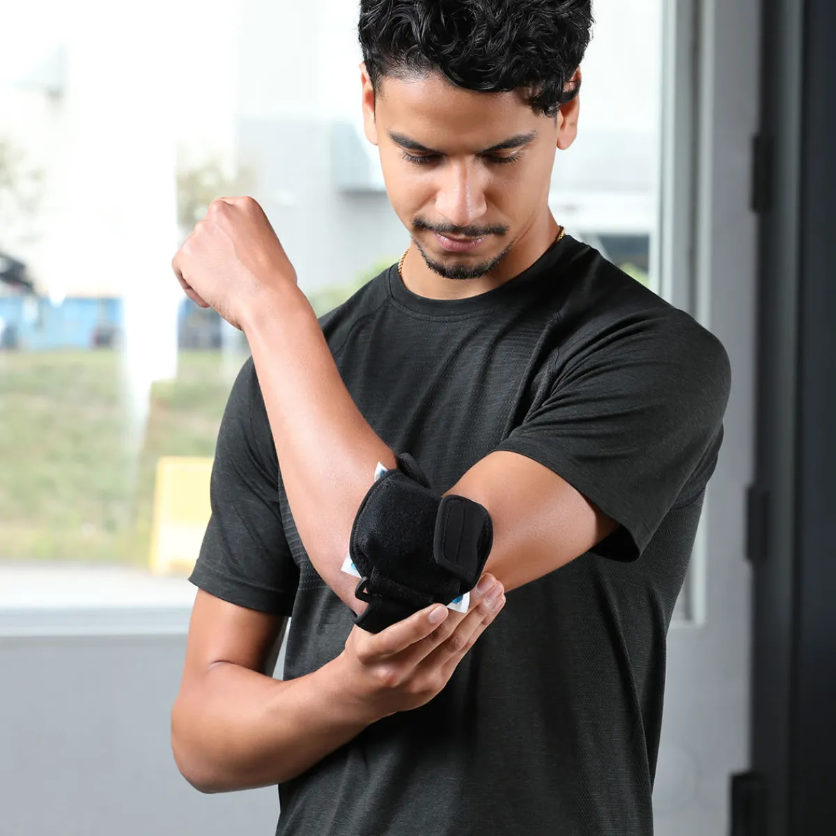 Pain Care Labs Vibrating Ice Pack Pain Relievers