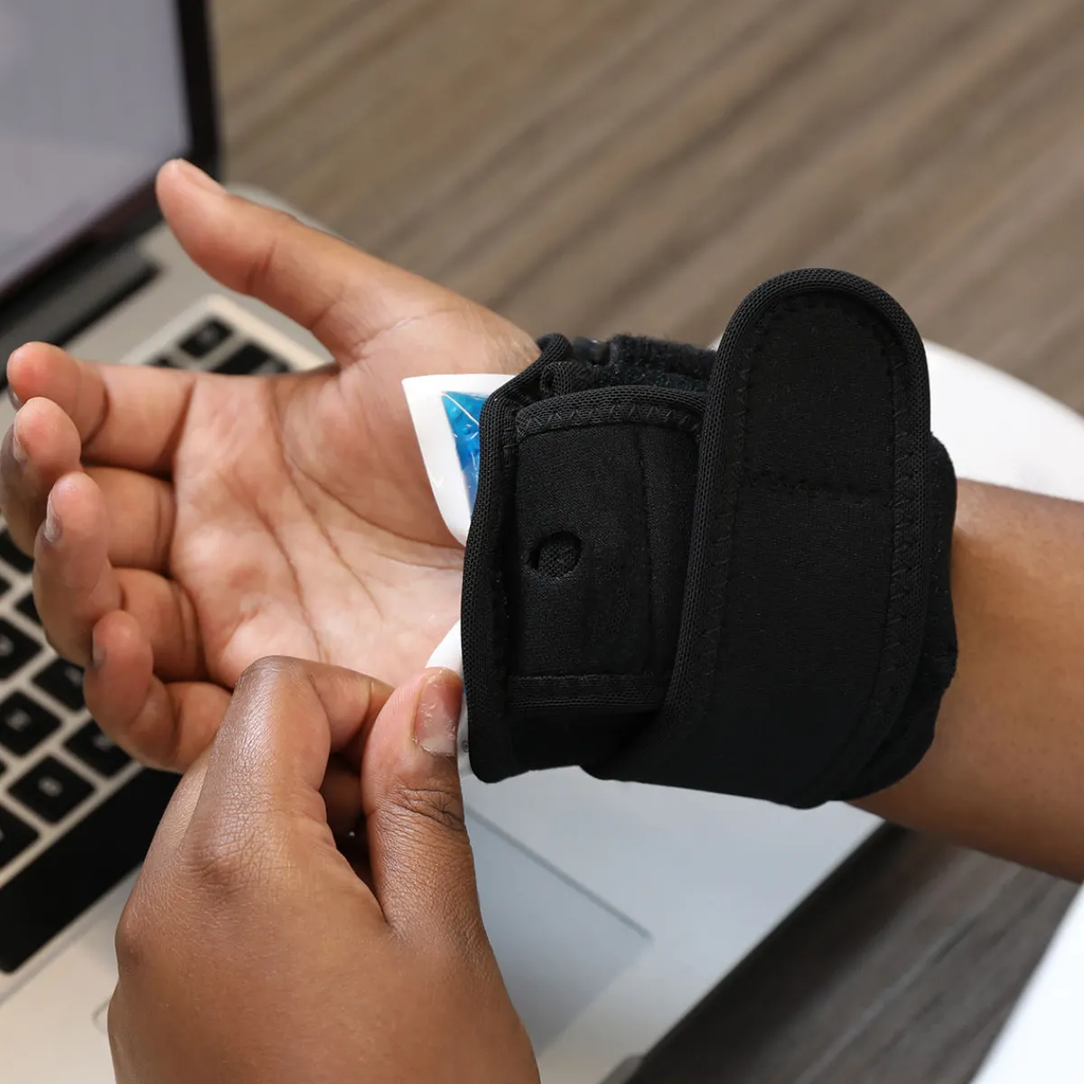 Pain Care Labs Vibrating Ice Pack Pain Relievers